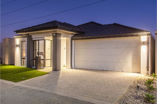 17 Waratah Way, Wandi, WA 6167