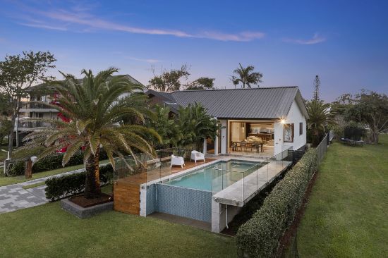 17 Wommin Lake Crescent, Fingal Head, NSW 2487