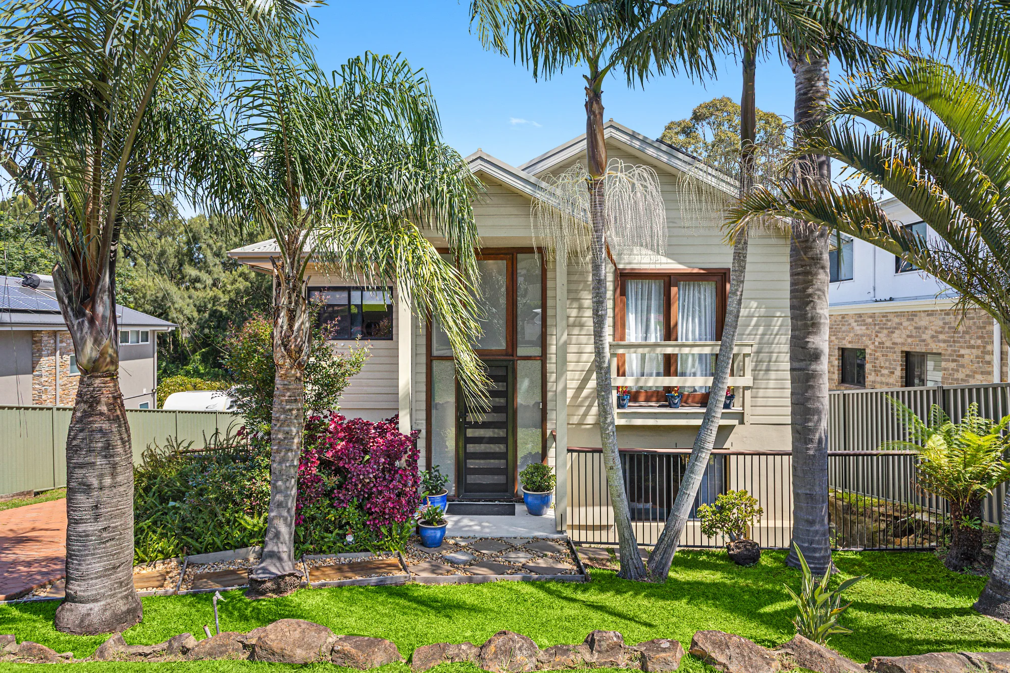 171 Gladstone Avenue, Mount Saint Thomas, NSW 2500