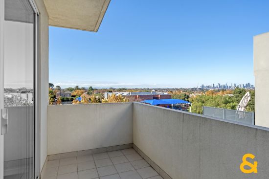 18/32 Napier Street, Essendon, Vic 3040