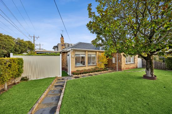 18 Beddoe Avenue, Bentleigh East, Vic 3165