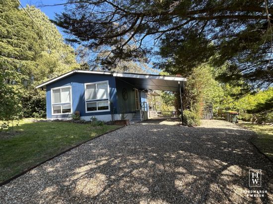 18 Bindar Crescent, Bundanoon, NSW 2578