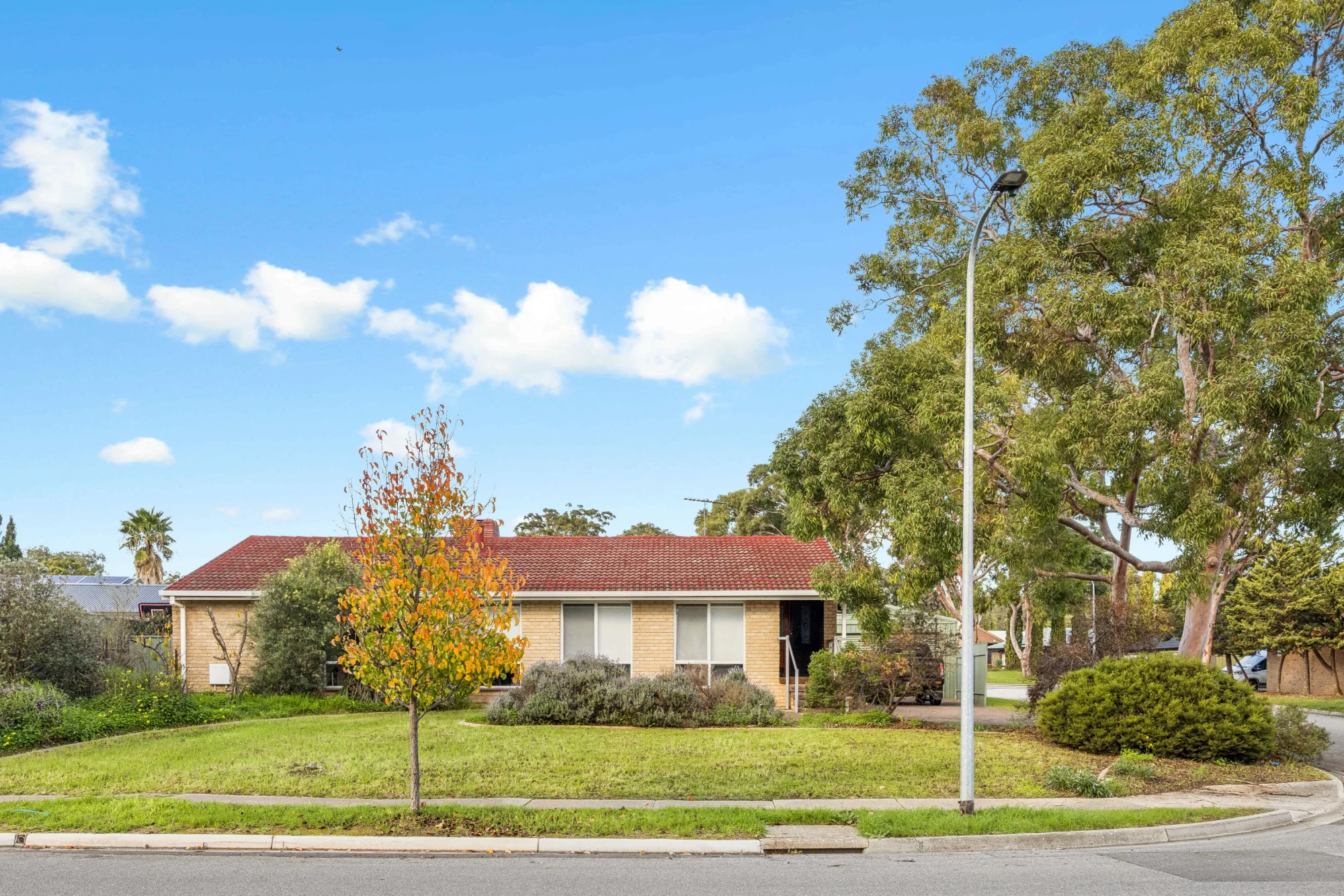 18 Canterbury Drive, Salisbury Heights, SA 5109