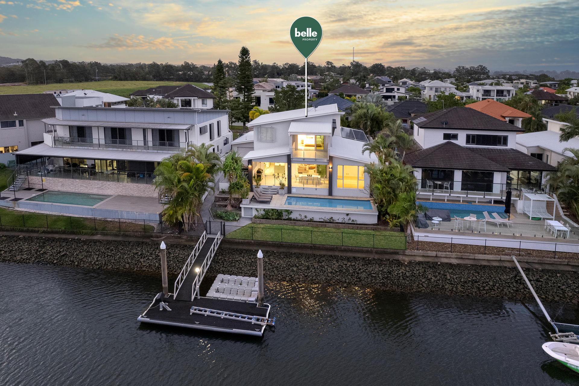 18 Coomera Court, Helensvale, Qld 4212 18 Coomera Court, Helensvale, Qld 4212