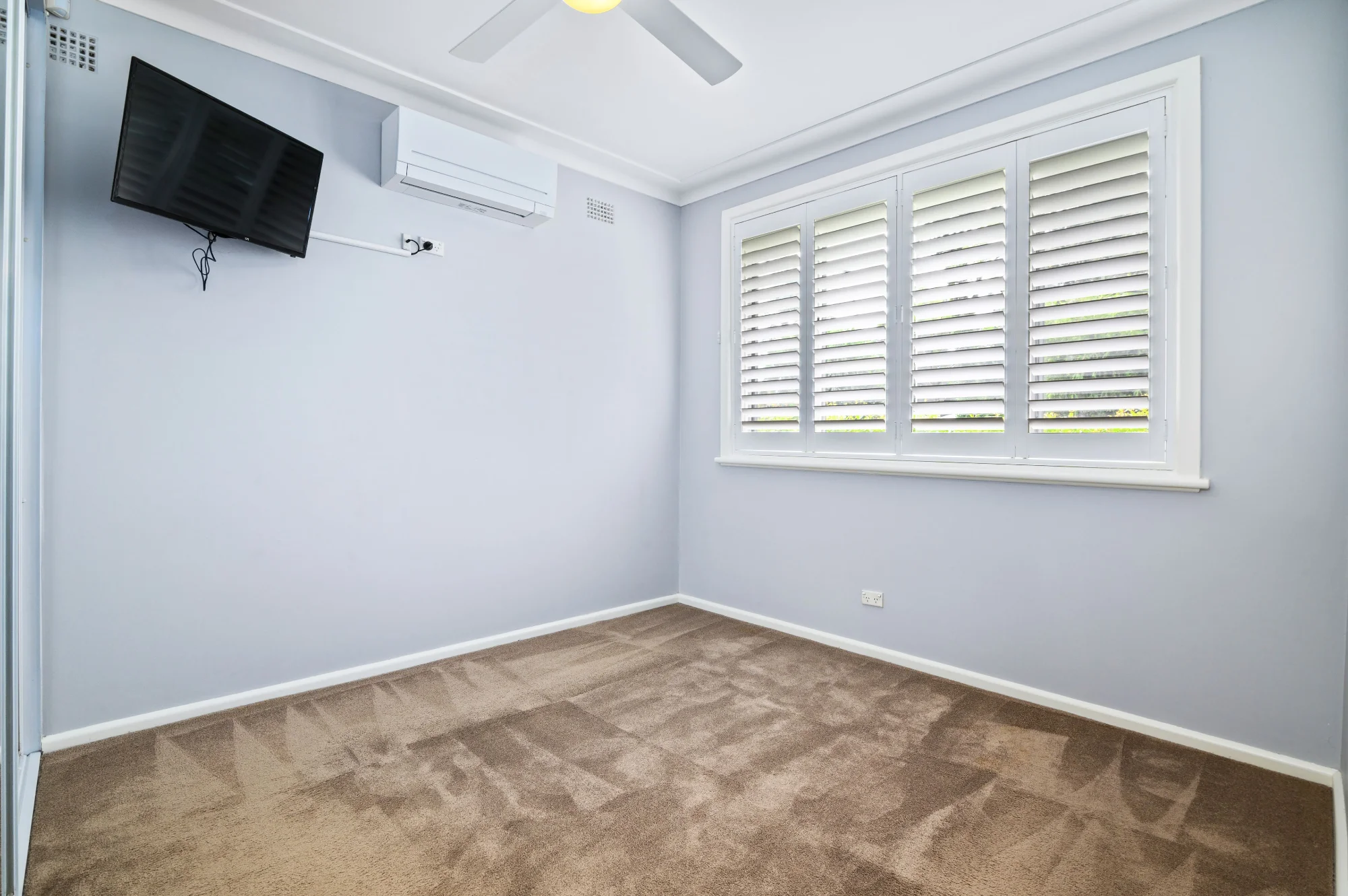 18 Craig Avenue, Oxley Park NSW 2760