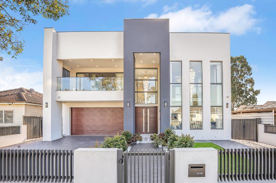 18 Dan Crescent, Colyton, NSW 2760