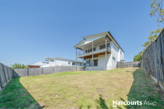 18 Echidna Gr, Cowes, Vic 3922