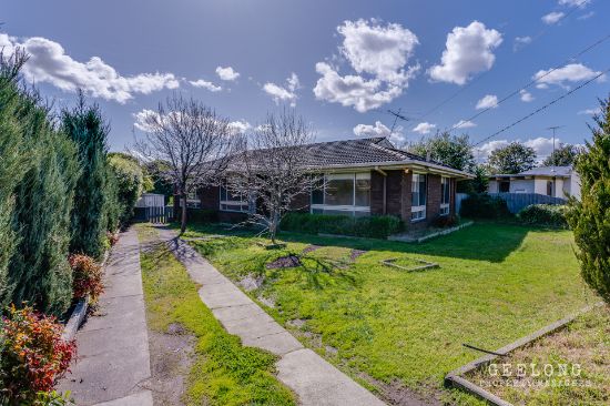 18 Fryers Rd, Highton, Vic 3216