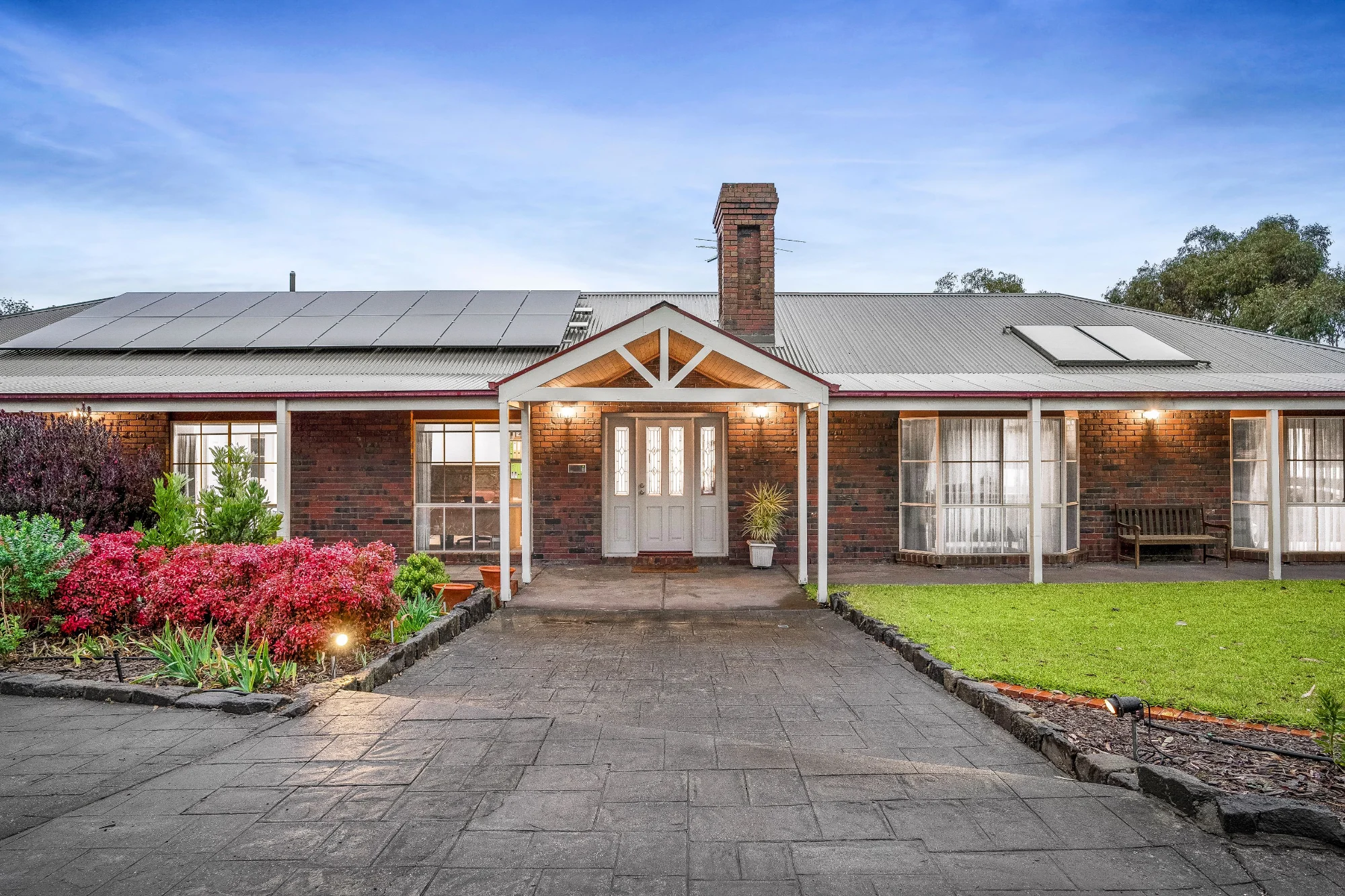 18 Greenock Court, Greenvale VIC 3059