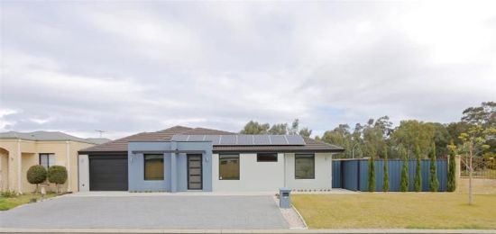 18 Hourn Way, Canning Vale, WA 6155