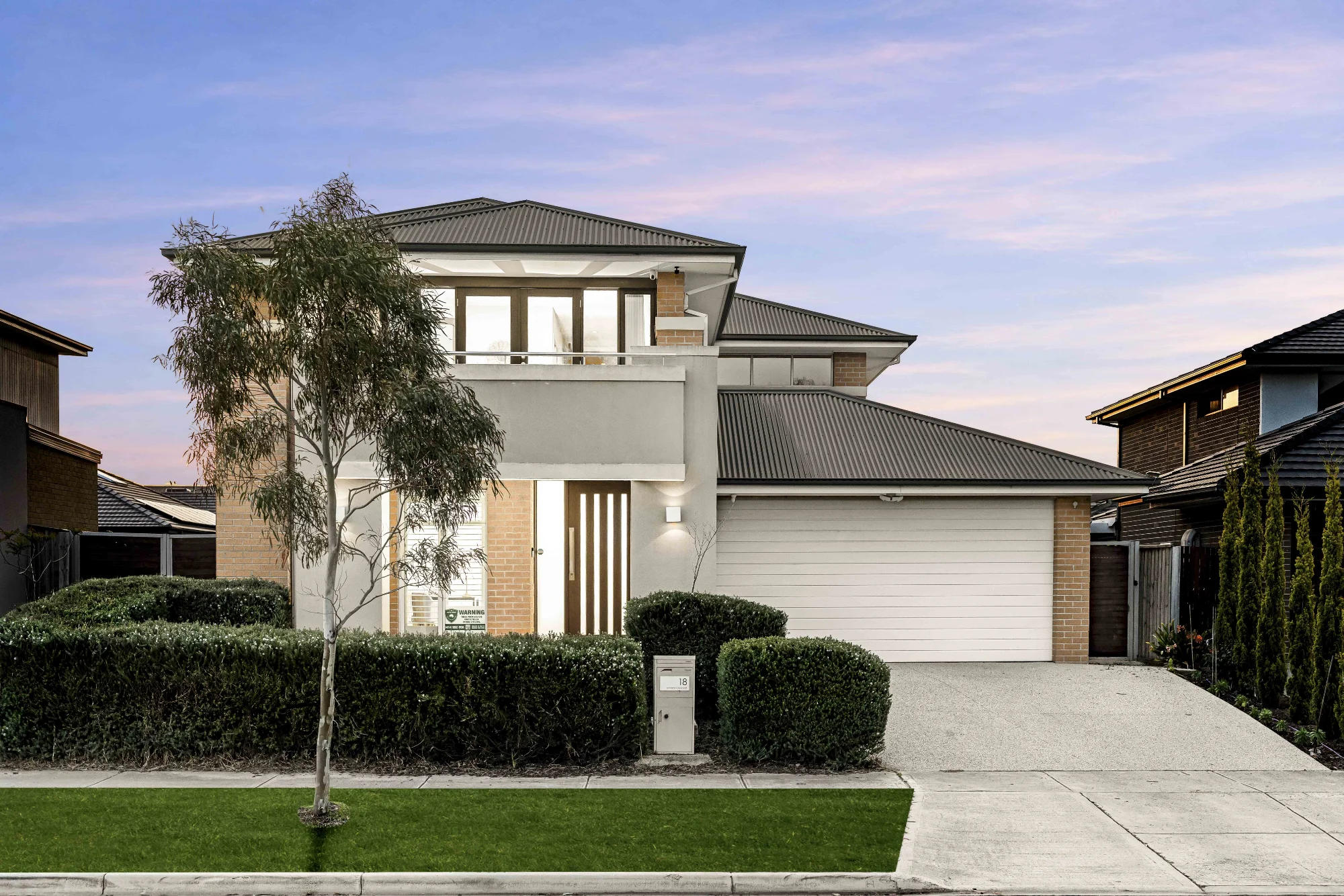 18 Lenigas Crescent, Manor Lakes, Vic 3024