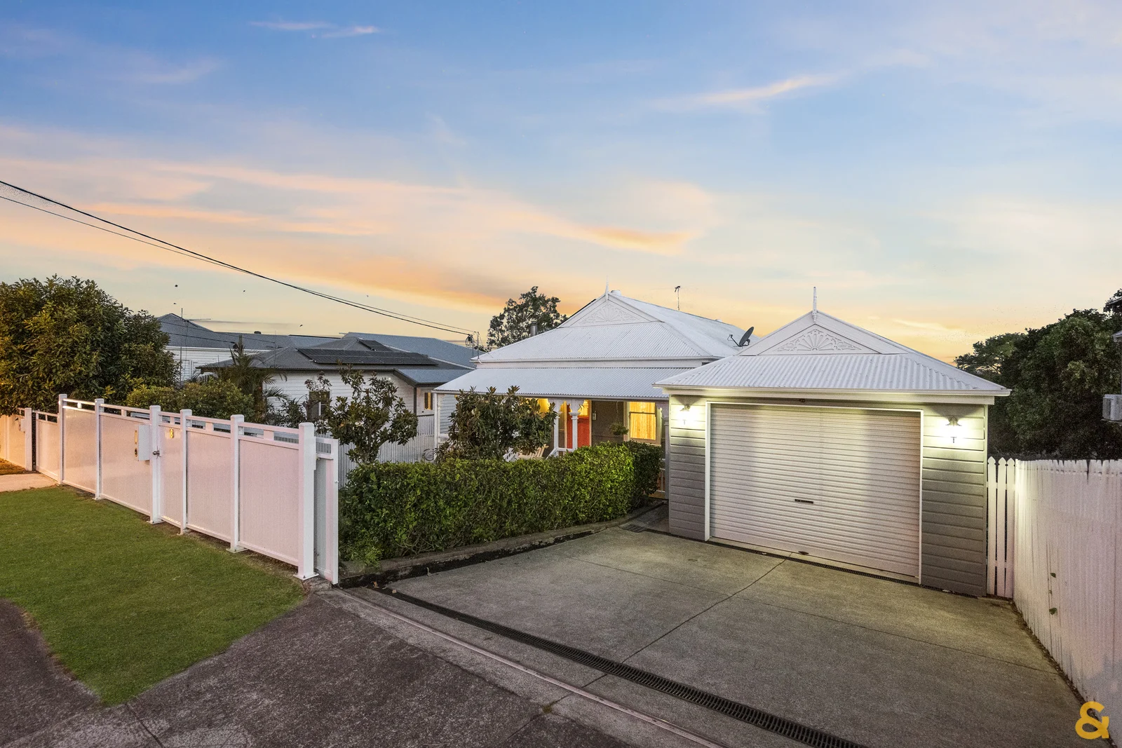 18 Manly Road, Manly, Qld 4179