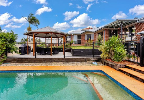18 Mataranka Drive, Worongary, Qld 4213