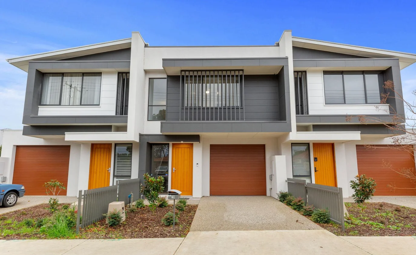 18 Peterson Avenue, Mitchell Park SA 5043