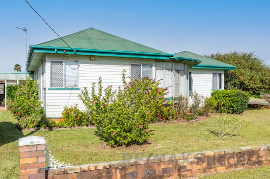 18 Phyllis Street, Harristown, Qld 4350