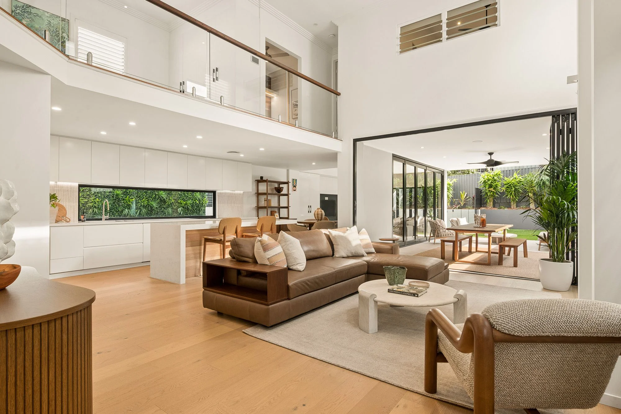 18 Thompson Street, Bulimba QLD 4171