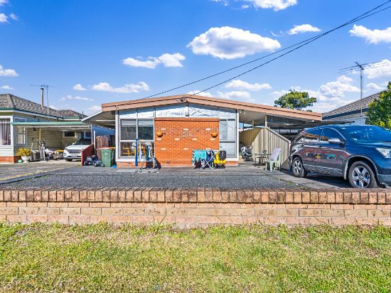 18 Thorney Road, Fairfield West, NSW 2165