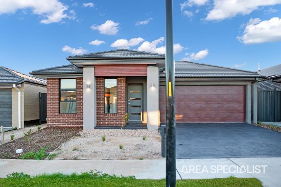 18 Velvet Avenue, Rockbank, Vic 3335
