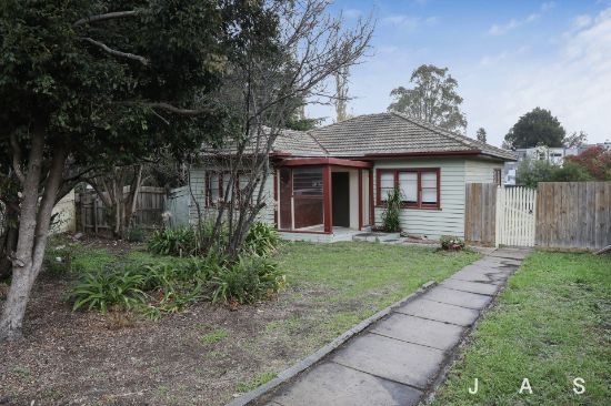 18 Waratah Street, West Footscray, Vic 3012