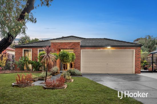 18 Watermark Way, Point Cook, Vic 3030