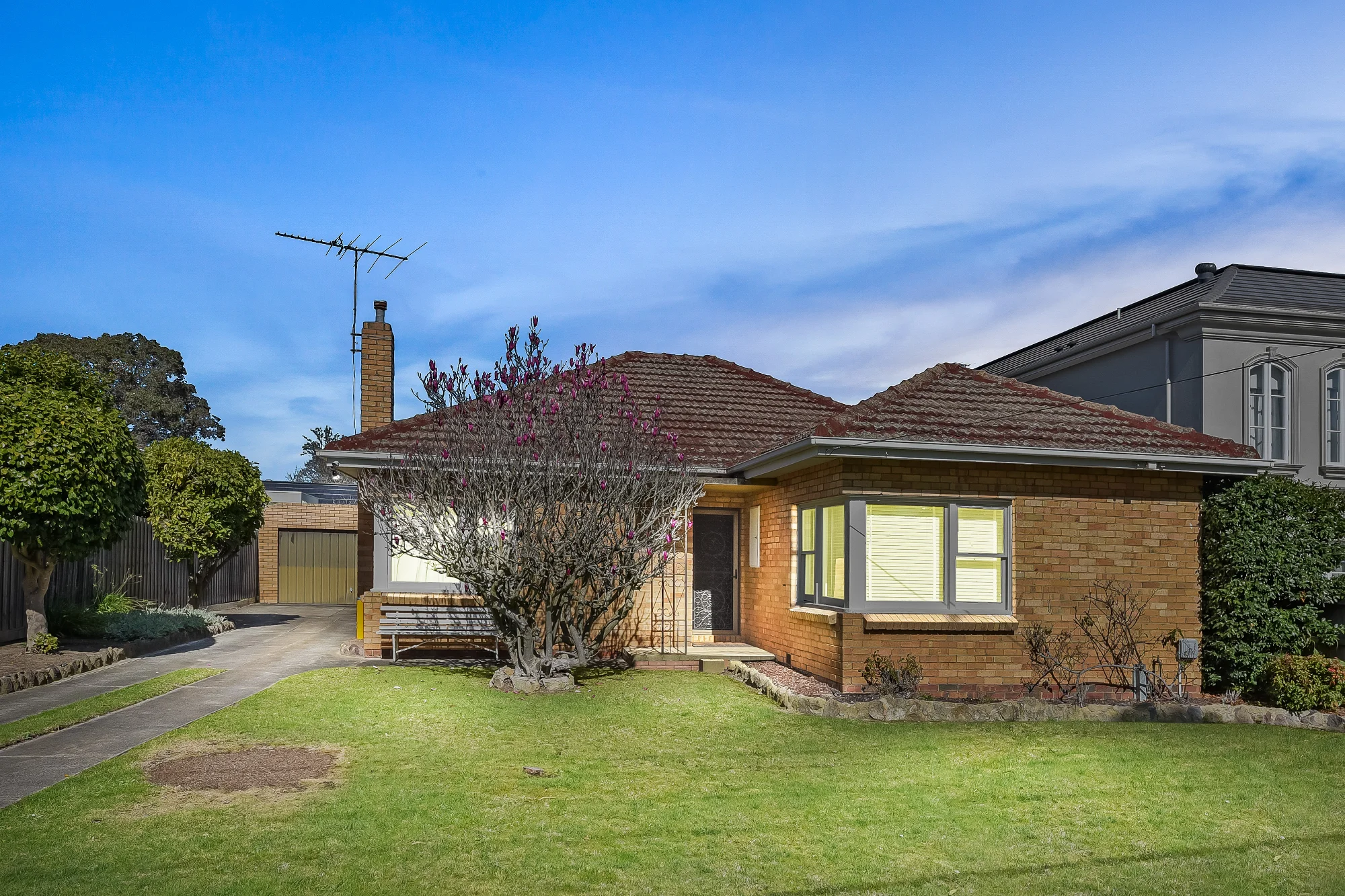 18 Winbourne Road, Mount Waverley, Vic 3149