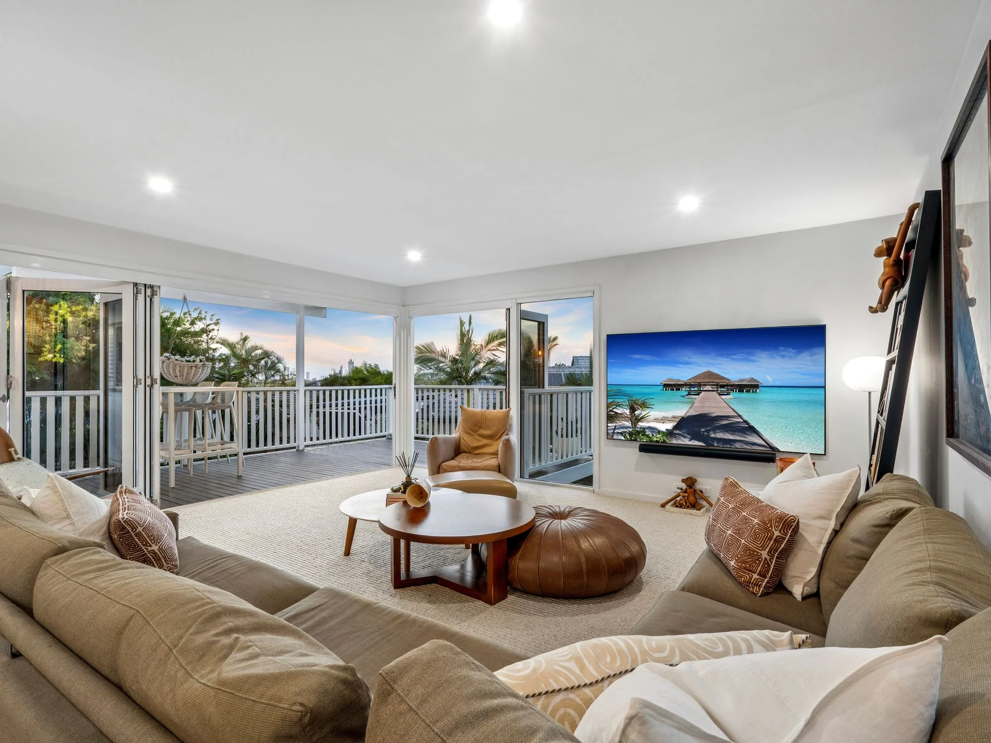 180 Heeb Street, Benowa QLD 4217