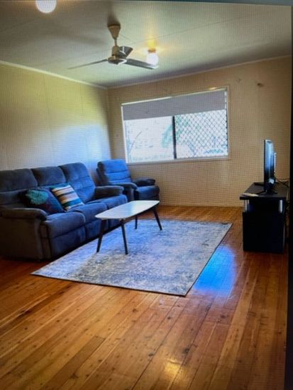 19 Beresford Street, Dysart, Qld 4745