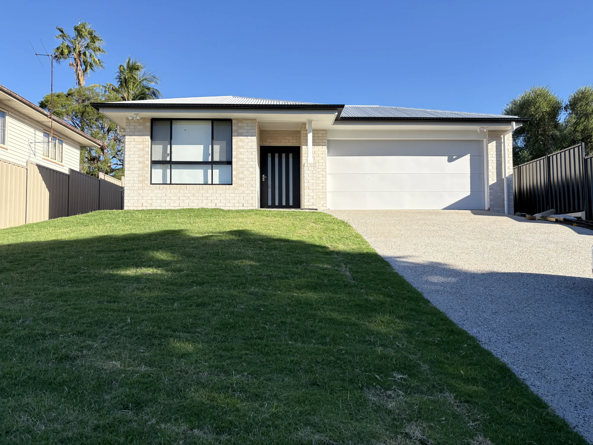 19 Bernays Road, Wynnum West, Qld 4178