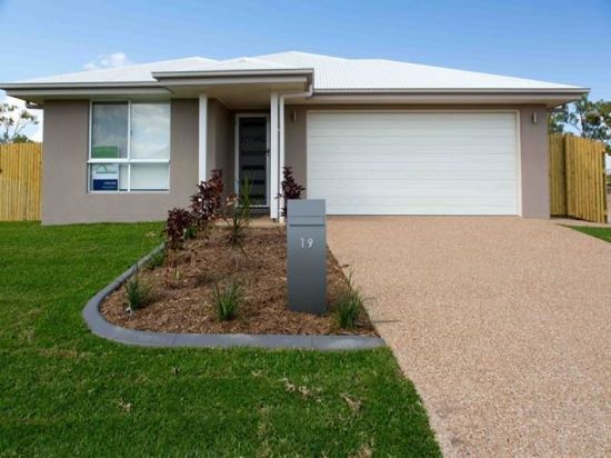19 Bulla Place, Kelso, Qld 4815