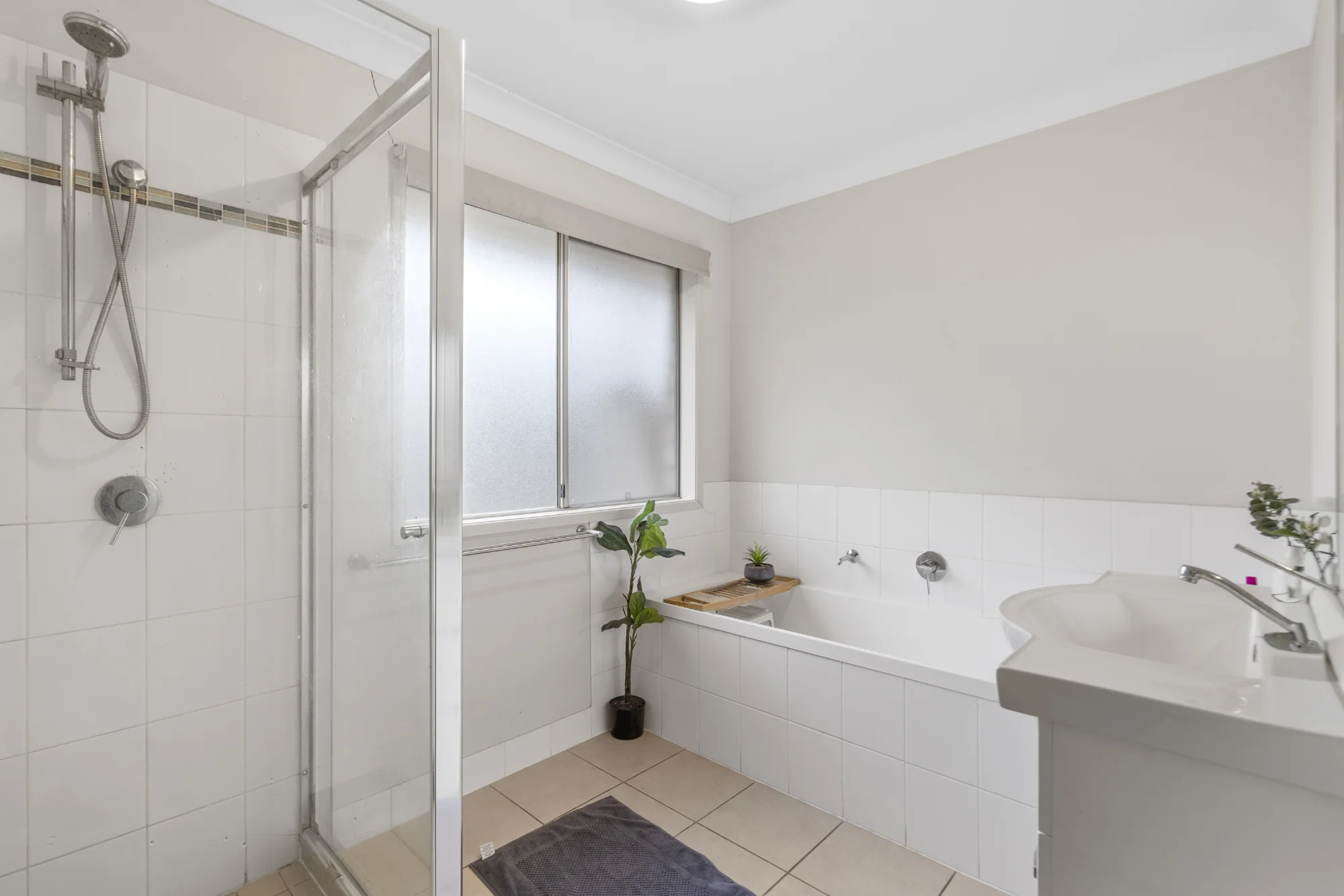 19 Claydon Place, Rosewood, Qld 4340