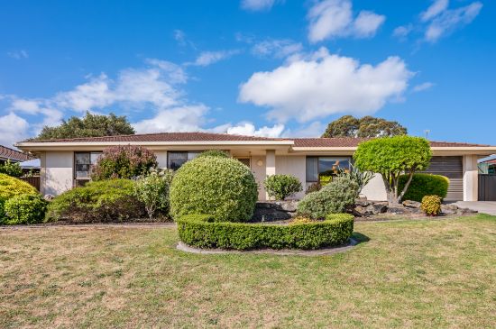 19 Connell St, Victor Harbor, SA 5211