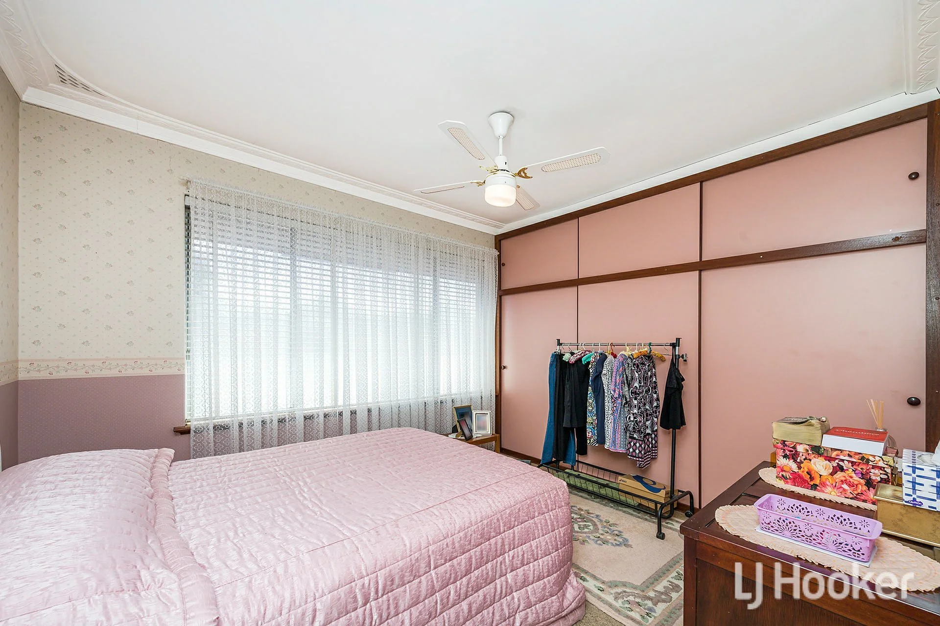 19 Coops Avenue, Thornlie, WA 6108
