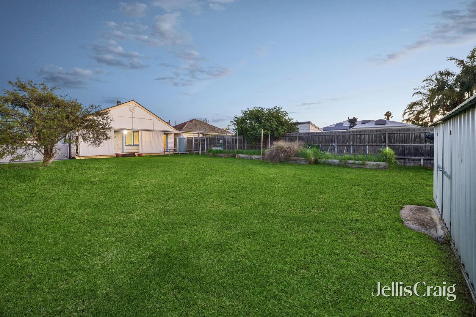 19 Derby Parade, Bonbeach, Vic 3196