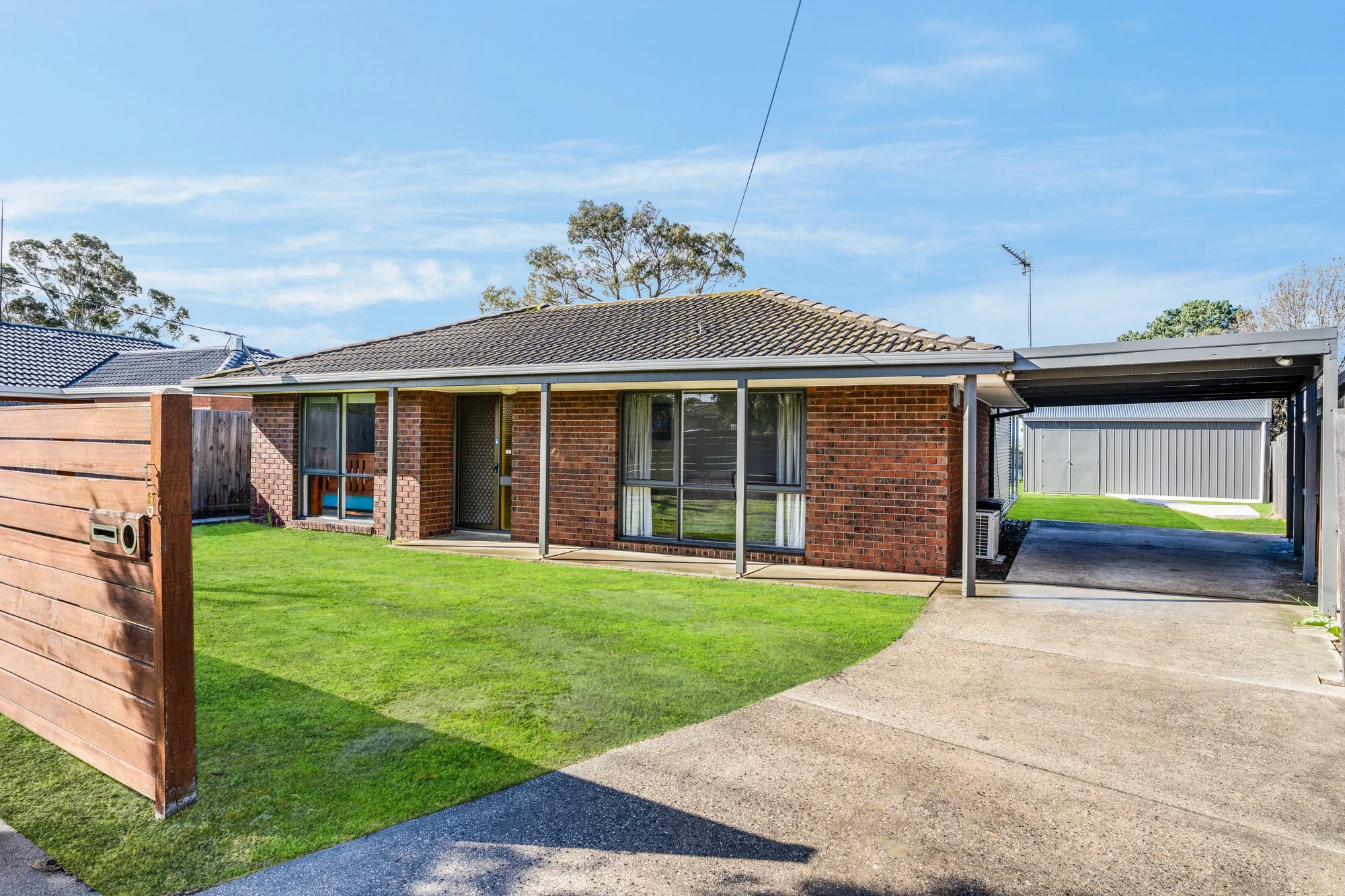 19 Enfield Drive, St Albans Park, Vic 3219