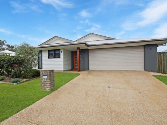 19 Eucalyptus Crescent, Ripley, Qld 4306