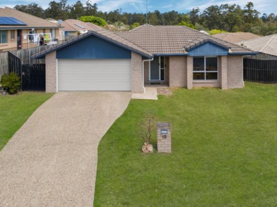 19 Honeywood Drive, Fernvale, Qld 4306