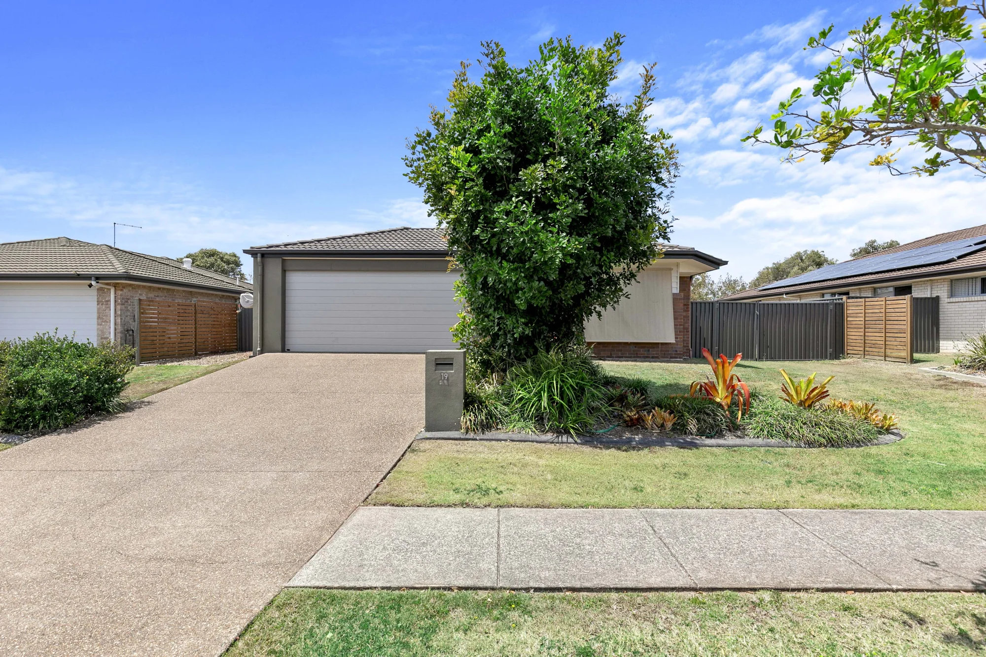 19 Mawson Court, Urraween, Qld 4655