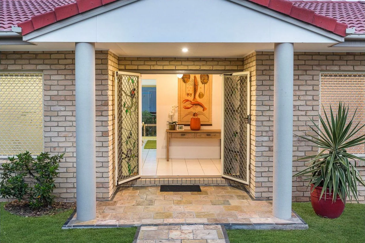 19 Mukurta Street, Chapel Hill QLD 4069