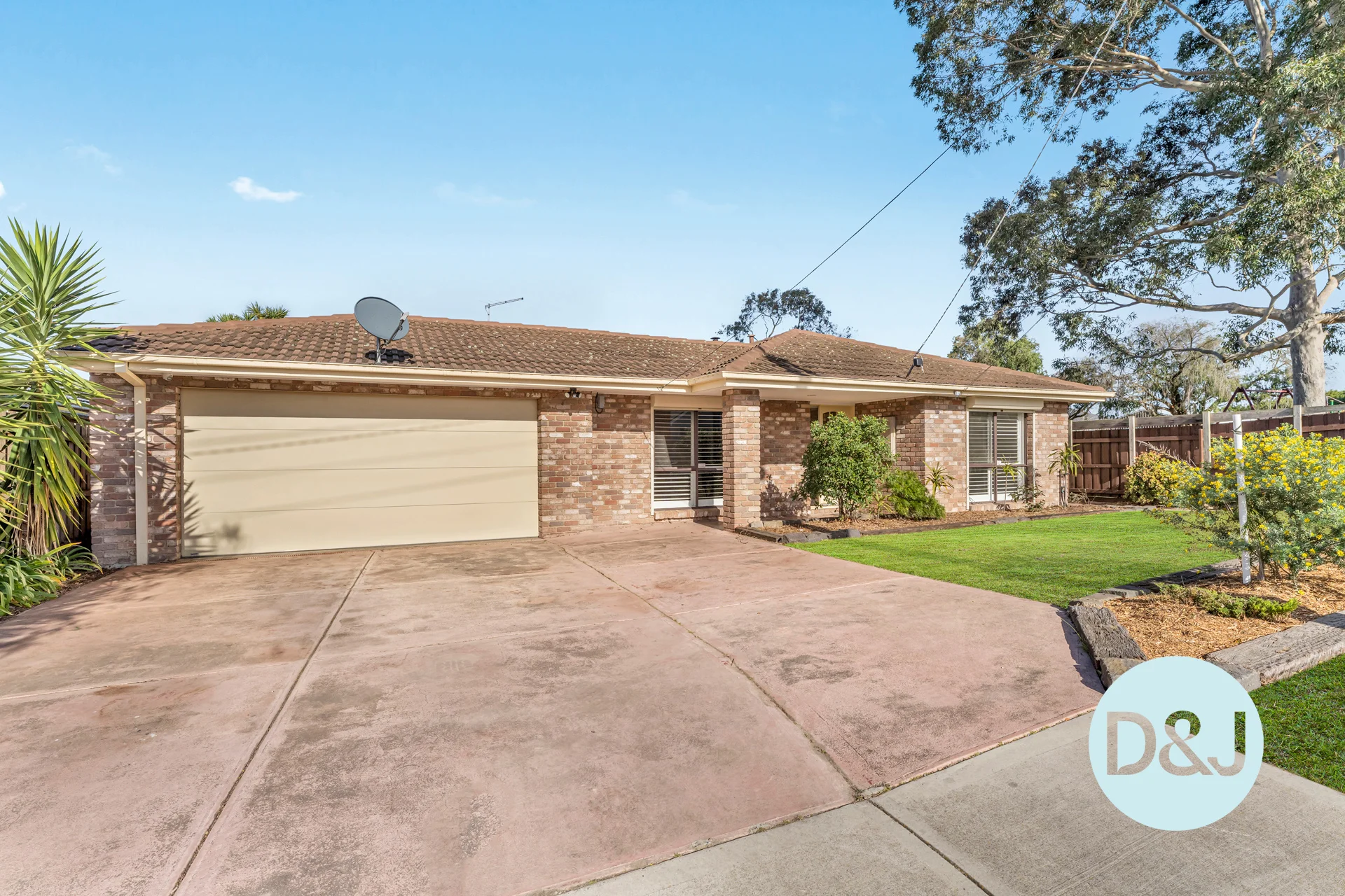 19 Spring Rd, Junction Village, Vic 3977