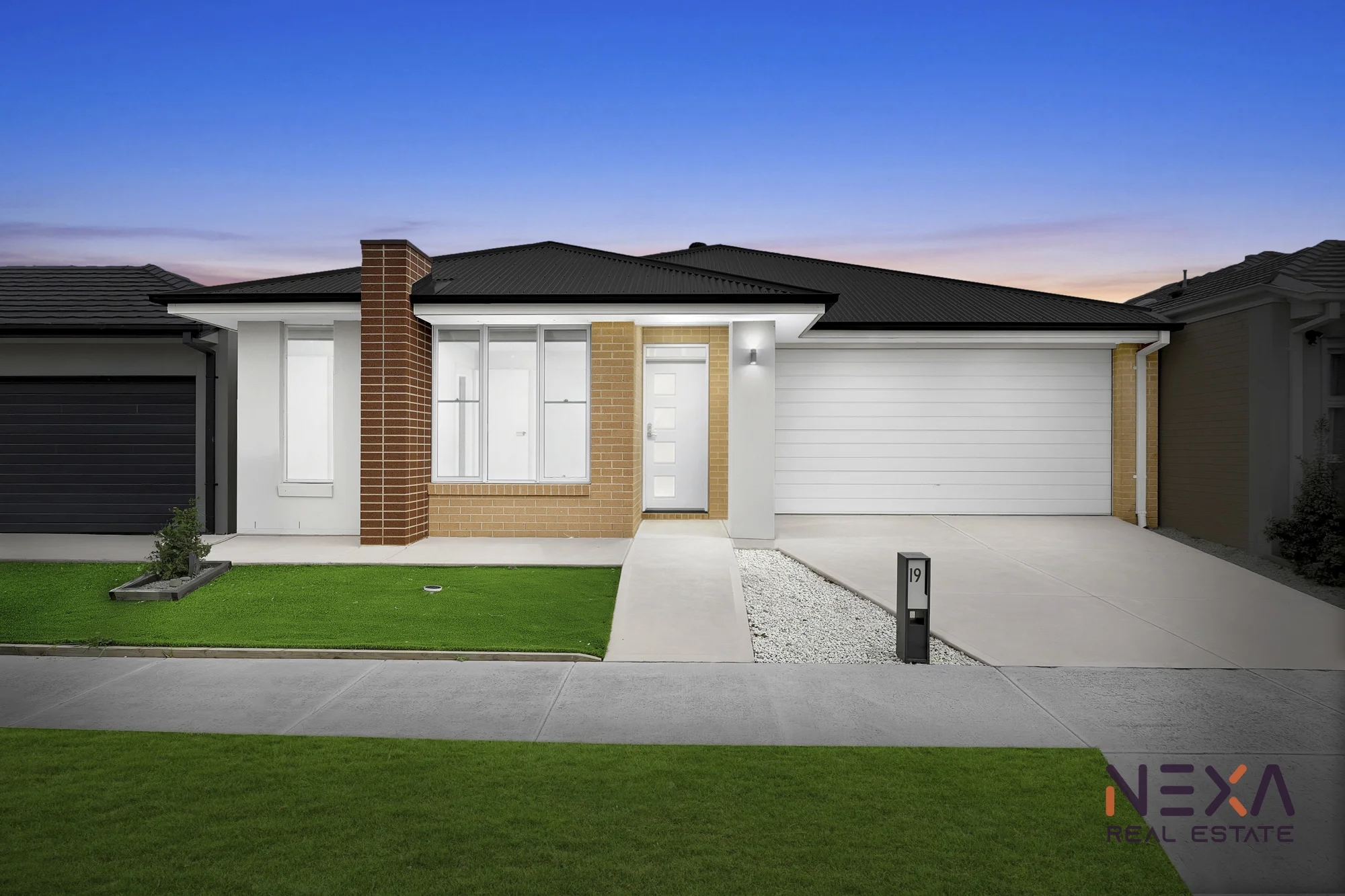 19 Titchfield Road, Donnybrook, Vic 3064