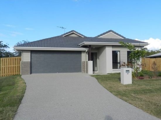 19 Winpara Drive, Kirkwood, Qld 4680