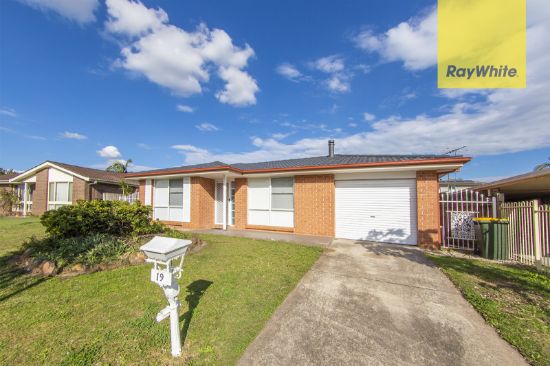 19 Wraysbury Place, Oakhurst, NSW 2761