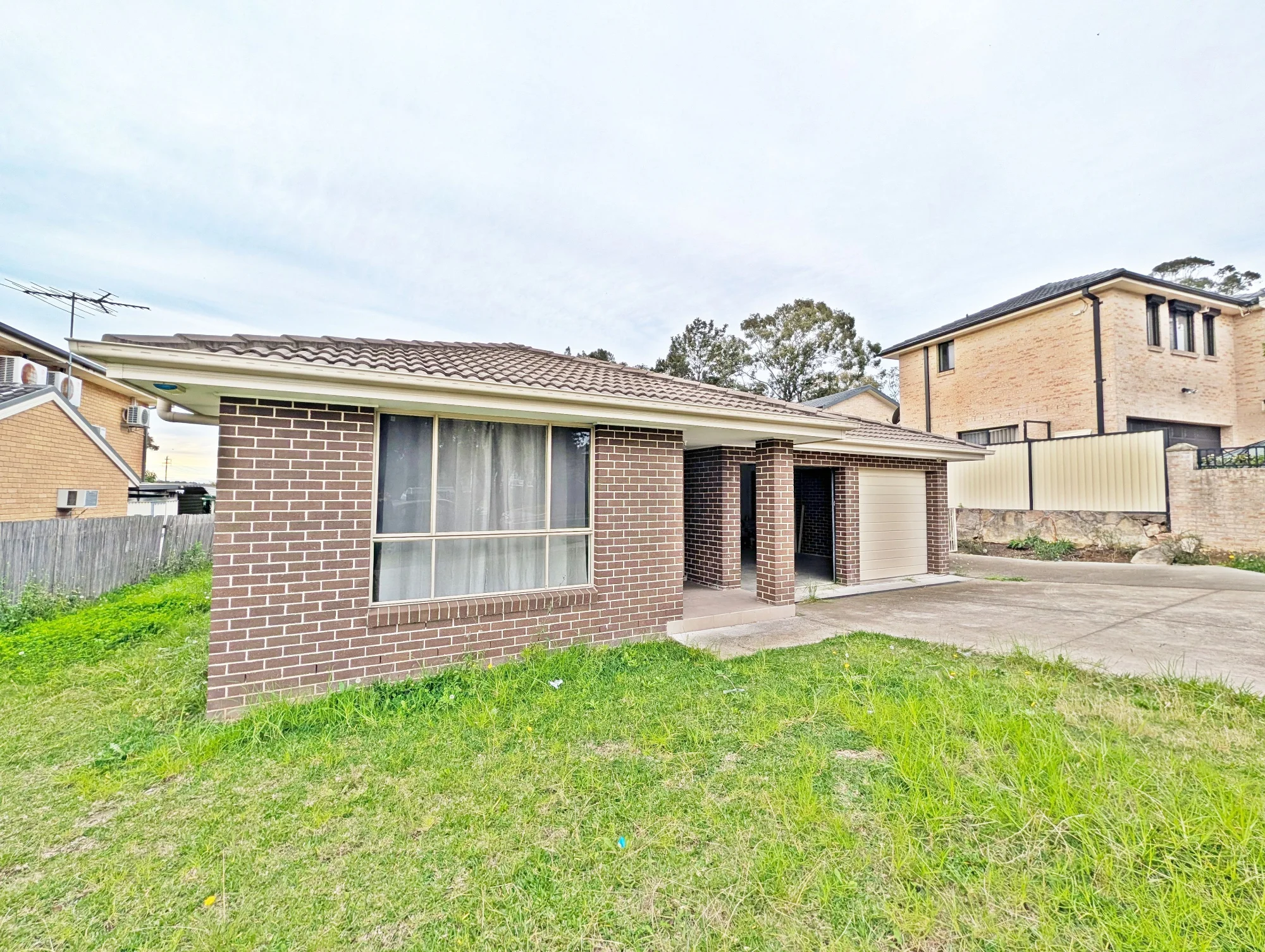 191 Greenvalley Road, Green Valley NSW 2168