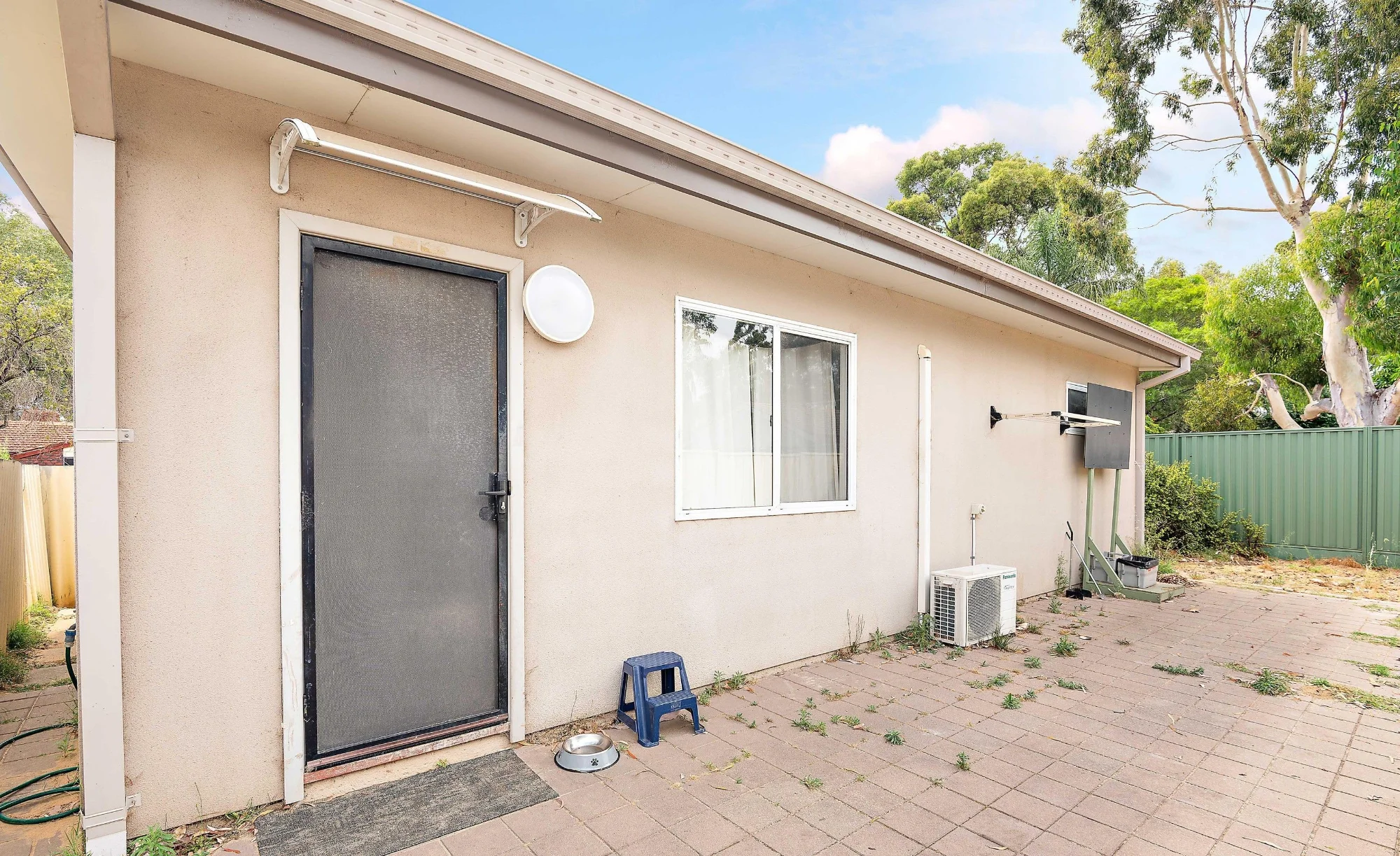 1A  Curlew Court, Kelmscott, WA 6111