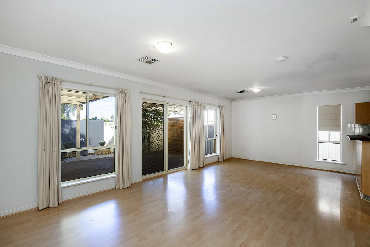 1A Macquarie Avenue, Hillcrest, SA 5086