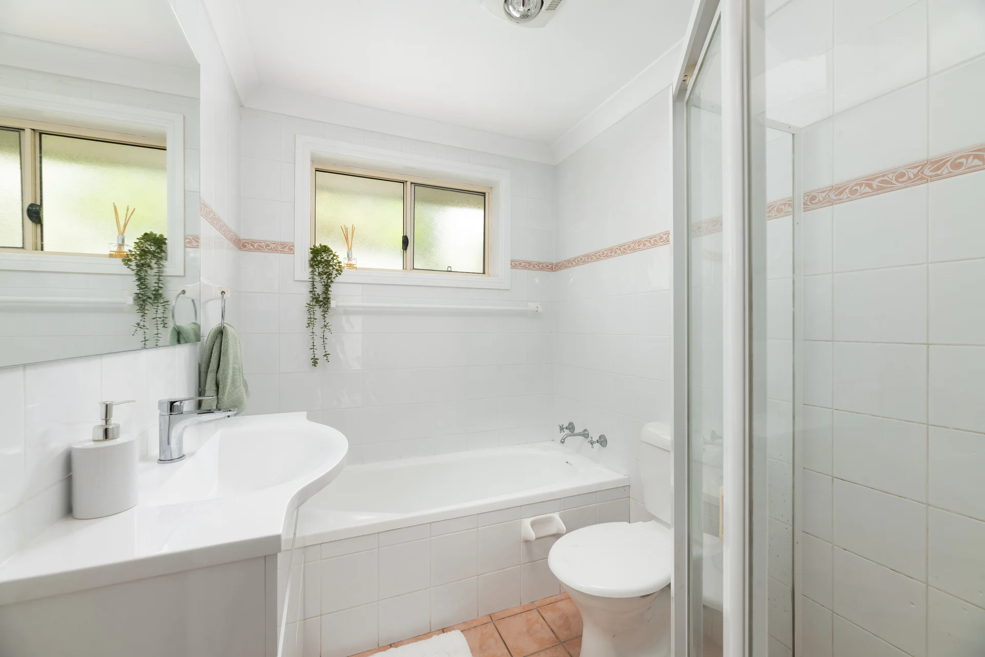 1A Spur Crescent, Loftus, NSW 2232