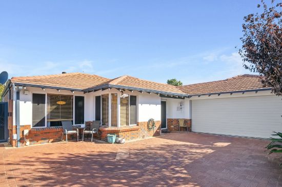 2/11 Burnett Road, Manning, WA 6152