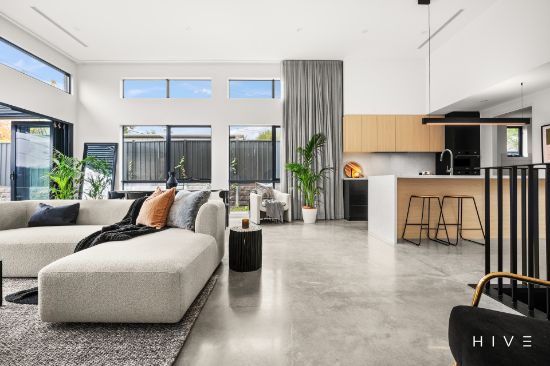2/11 Enderby Street, Mawson, ACT 2607
