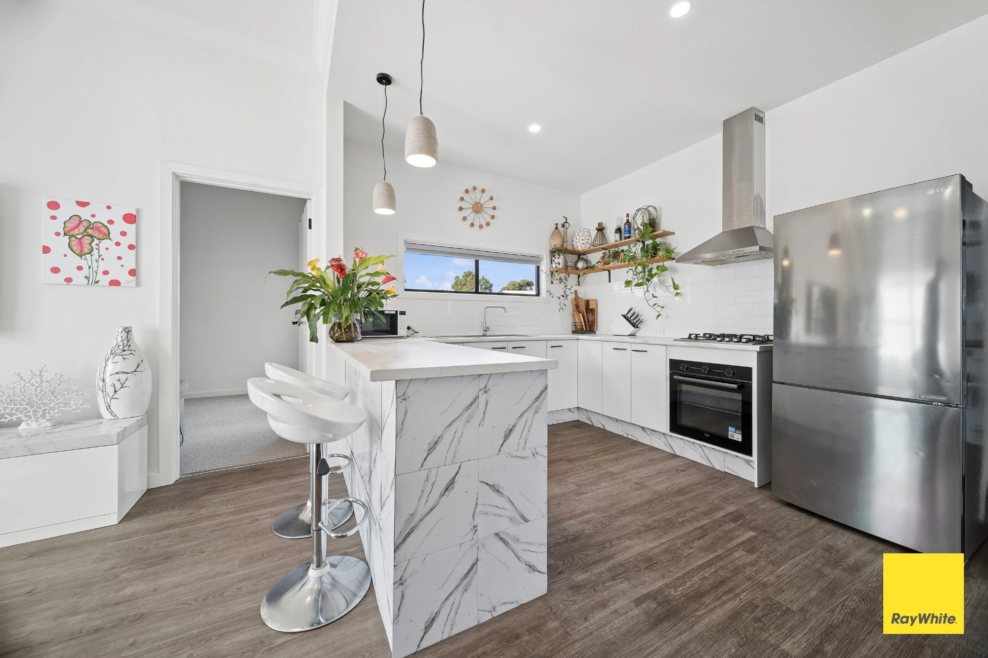 2/12 Sparrowhawk Road, Long Gully, Vic 3550
