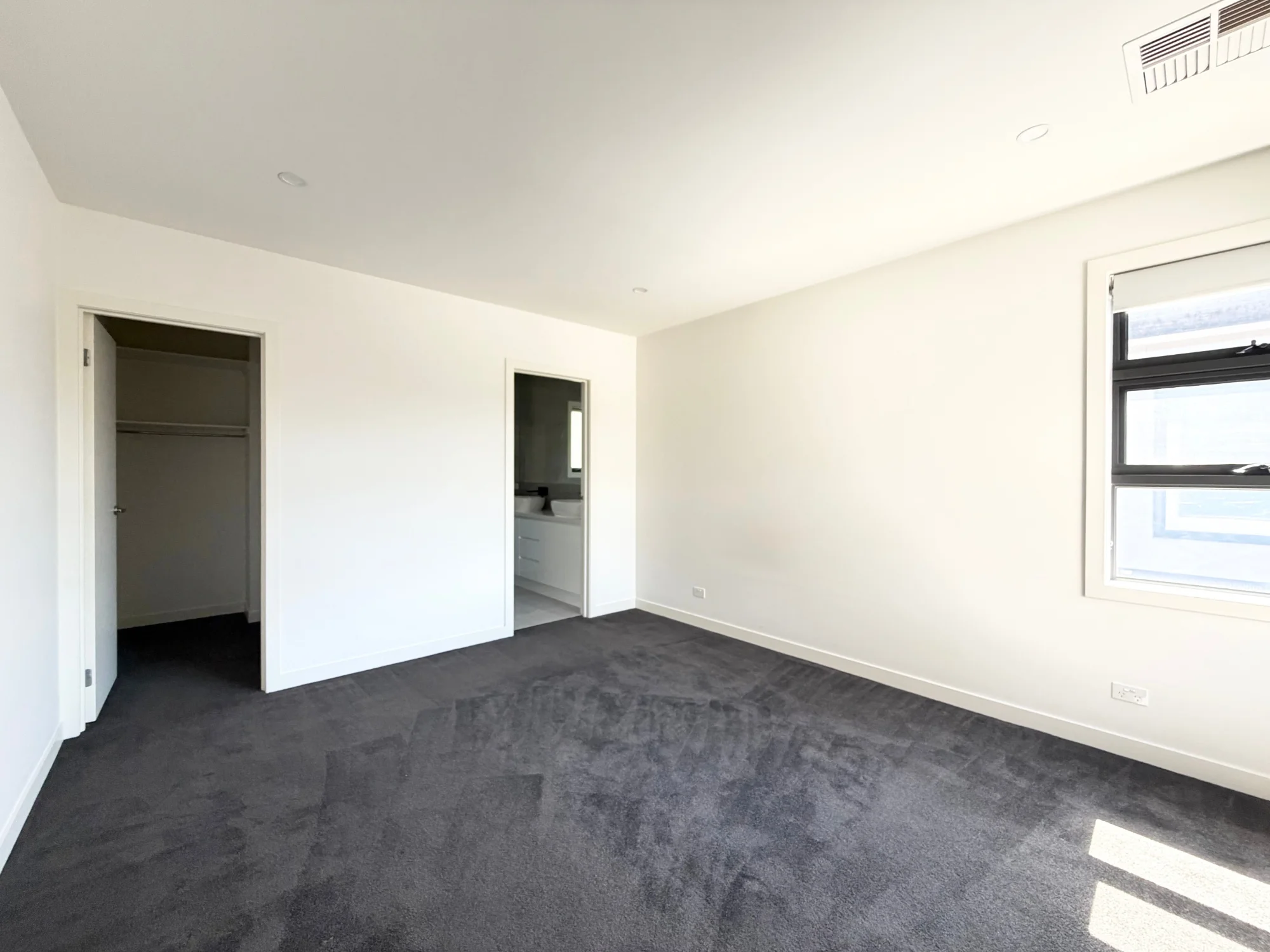 2/1258 North Road, Oakleigh South VIC 3167